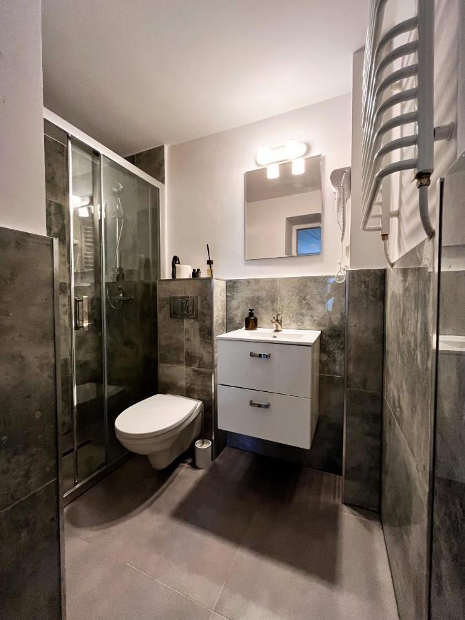 Apartamenty Nad Baza Torun Exterior foto